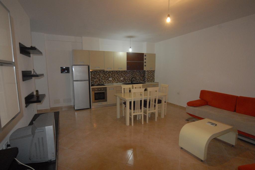 Cold Water Residence Vlore Room photo