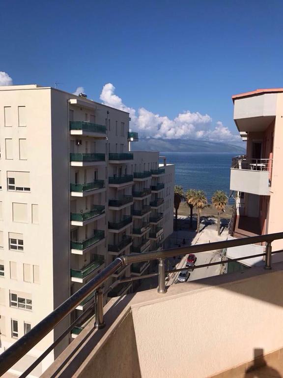 Cold Water Residence Vlore Exterior photo